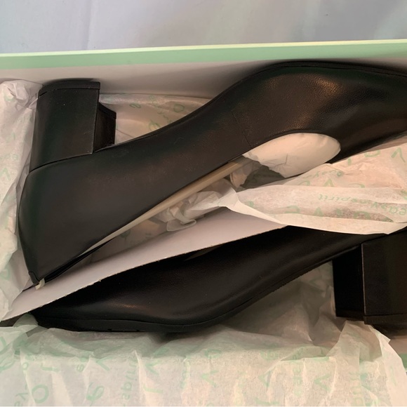 NIB - Easy Spirit Evolve - black Robin pumps - new never worn - size 8.5 - Picture 6 of 11